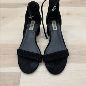 Steve Madden Elegant Black Heels
